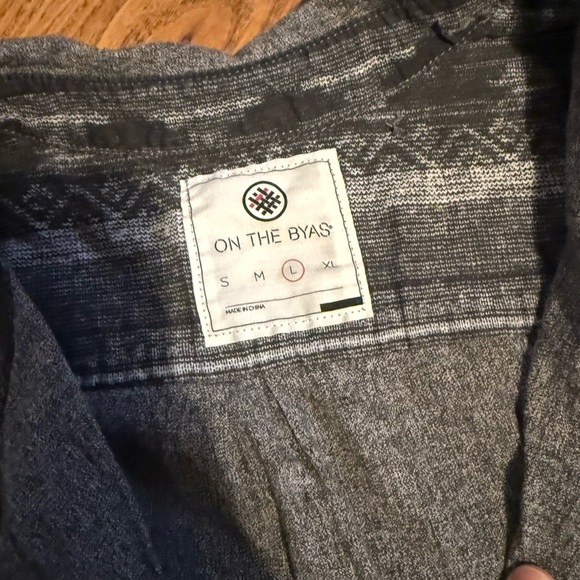 Men’s button down - Picture 2 of 2